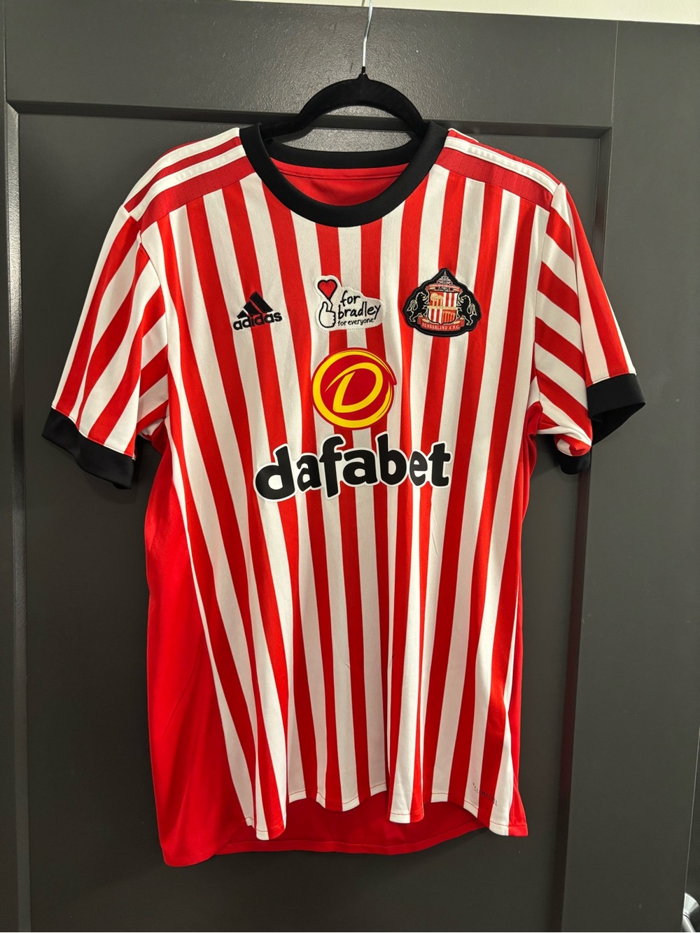 Premier League Sunderland AFC Home Striped Jersey 2017. Very good condition.